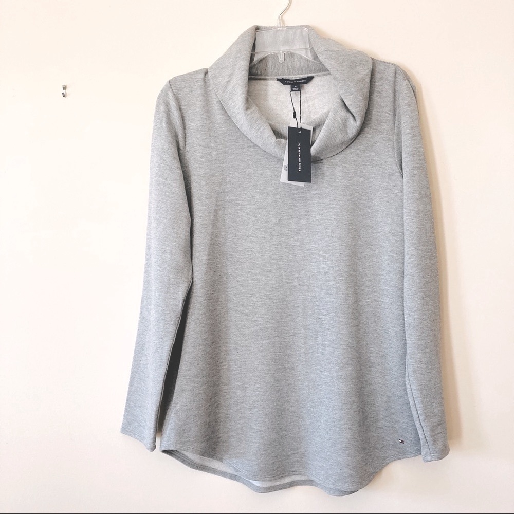 🌸NEW Tommy Hilfiger Women’s Gray Cowl Neck Sweatshirt